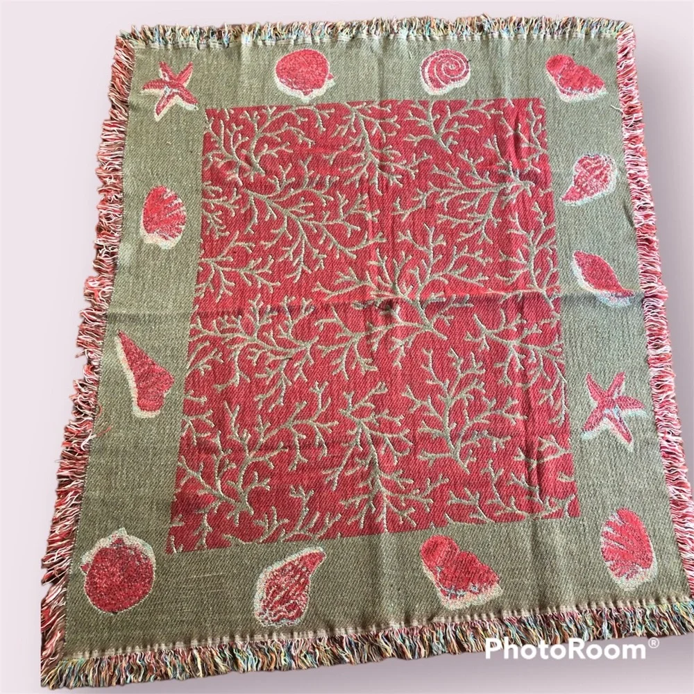 Seashell Woven Throw🐚